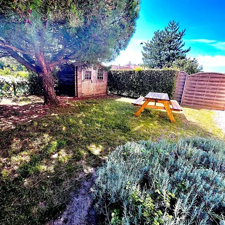 L Echappee Jardin Prive Proche Sainte Cecile Сasa de vacaciones